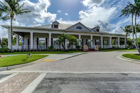 118 Palm Beach Plantation Boulevard Royal Palm Beach FL 33411