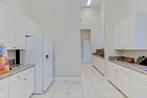 118 Palm Beach Plantation Boulevard Royal Palm Beach FL 33411