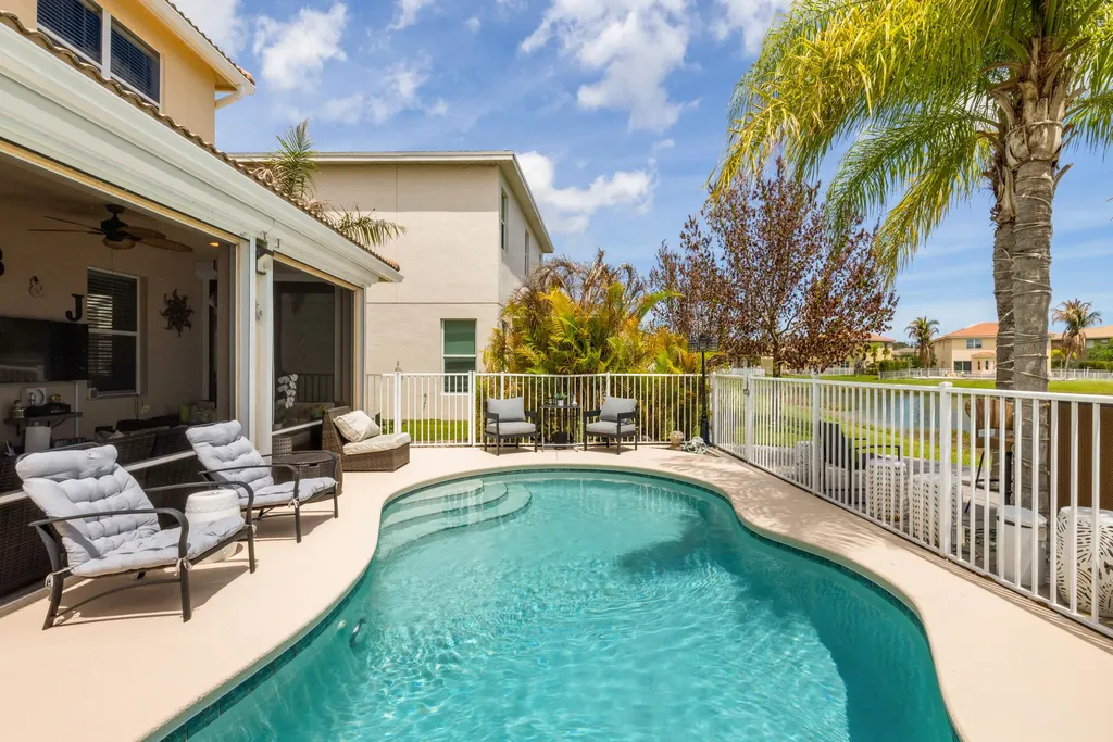 707 NW Leonardo Circle Port St Lucie FL 34986
