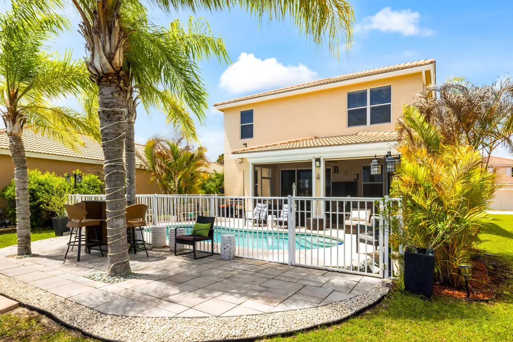 707 NW Leonardo Circle Port St Lucie FL 34986