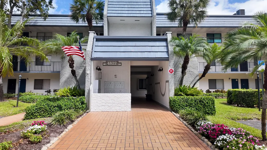 4822 Esedra Court Lake Worth FL 33467