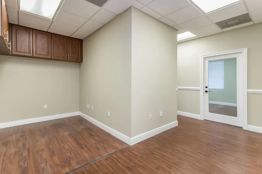 7501 Wiles Road Coral Springs FL 33067
