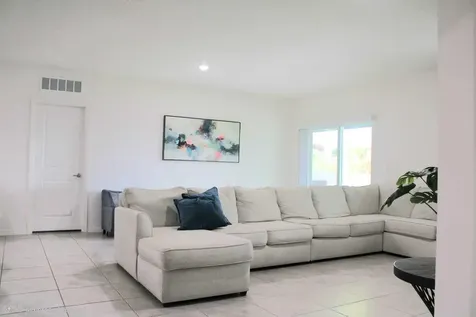 1443 SW Gadsan Avenue Port St Lucie FL 34953