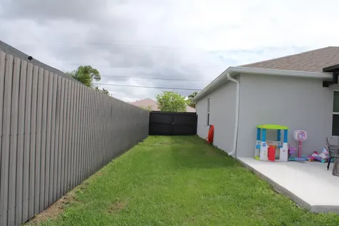 1443 SW Gadsan Avenue Port St Lucie FL 34953