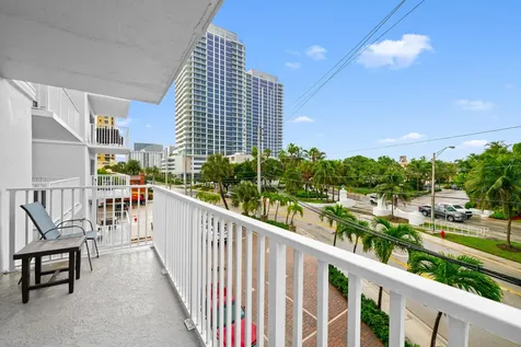 95 N Birch Road Fort Lauderdale FL 33304