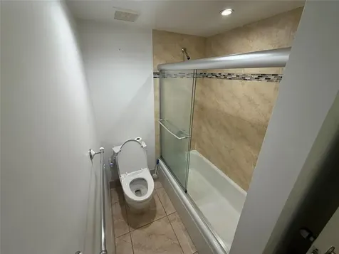 19428 NE 26th Avenue Miami FL 33180