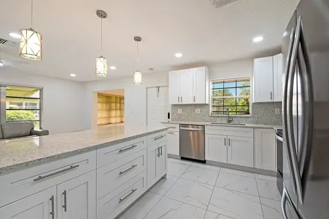 5220 Nesting Way Delray Beach FL 33484