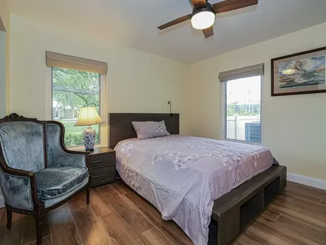 595 45th Court Vero Beach FL 32968