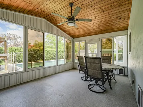 595 45th Court Vero Beach FL 32968