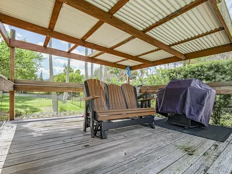 595 45th Court Vero Beach FL 32968