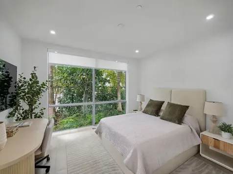 1070 Del Harbour Drive Delray Beach FL 33483