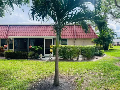 146 Amherst Lane Greenacres FL 33467