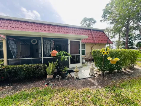 146 Amherst Lane Greenacres FL 33467