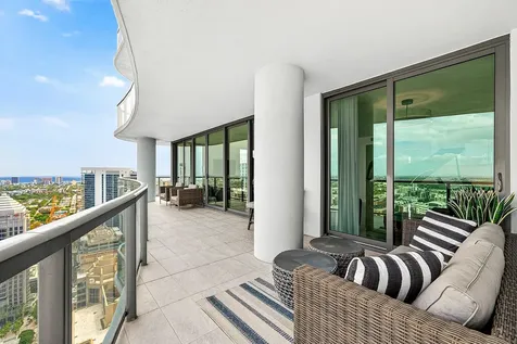 100 E Las Olas Boulevard Fort Lauderdale FL 33301
