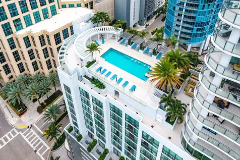 100 E Las Olas Boulevard Fort Lauderdale FL 33301