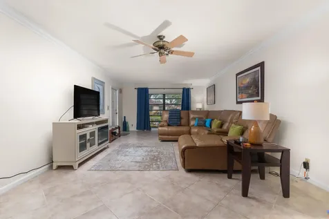 4754 Storkwood Terrace Boynton Beach FL 33436