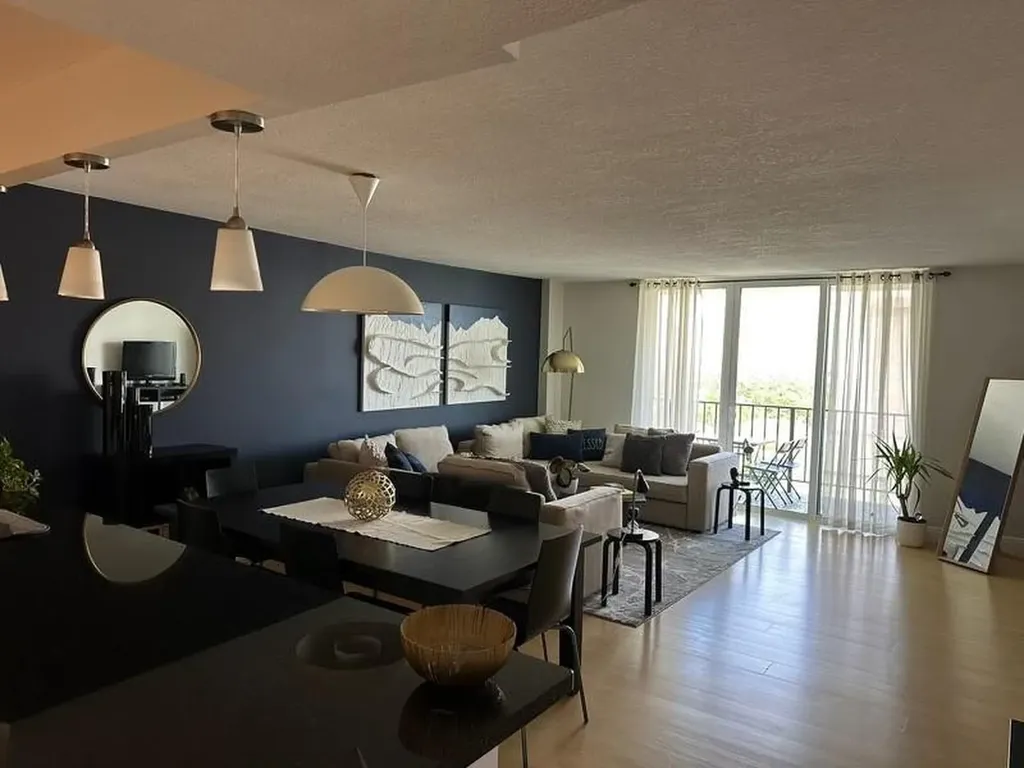1900 S Ocean Boulevard Pompano Beach FL 33062