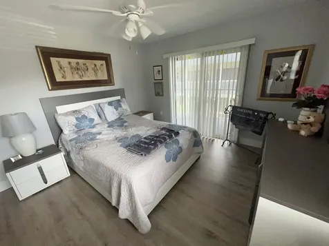 87 Piedmont B Delray Beach FL 33484