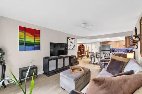 3004 NE 5th Terrace Wilton Manors FL 33334