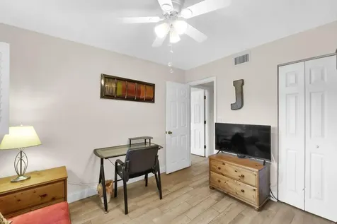3004 NE 5th Terrace Wilton Manors FL 33334