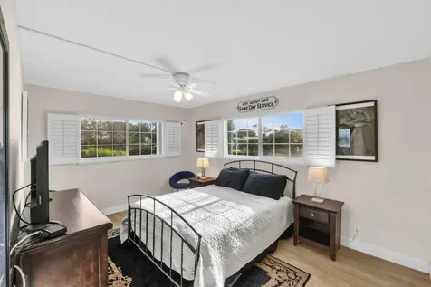 3004 NE 5th Terrace Wilton Manors FL 33334
