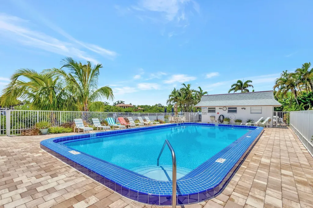 4201 S Ocean Boulevard South Palm Beach FL 33480