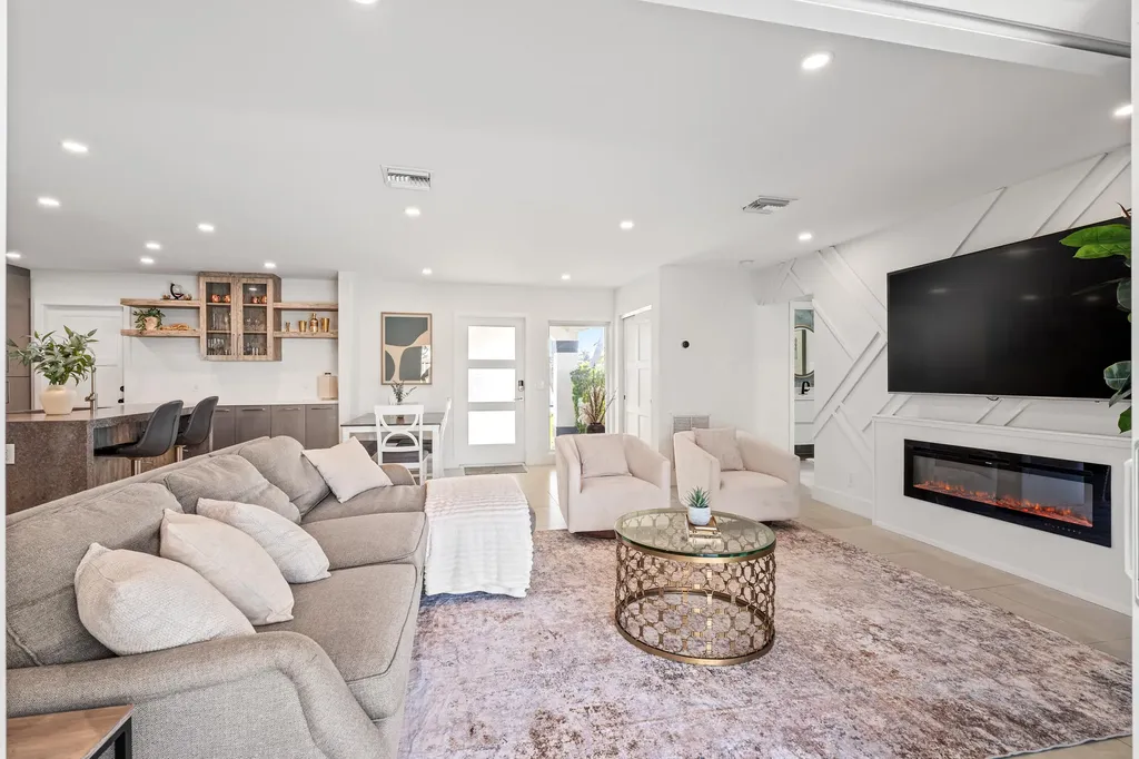 331 SE 6th Avenue Pompano Beach FL 33060
