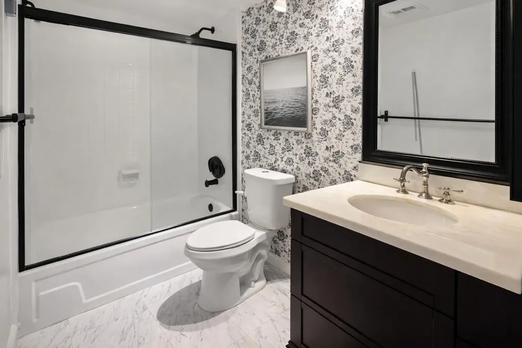 2001 W Woolbright Road Boynton Beach FL 33426