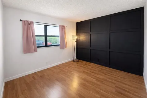 2001 W Woolbright Road Boynton Beach FL 33426