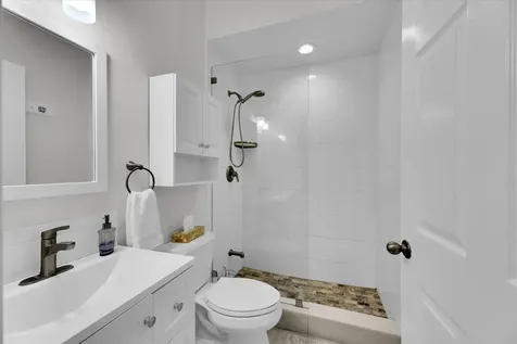 2633 NE 3rd Avenue Wilton Manors FL 33334