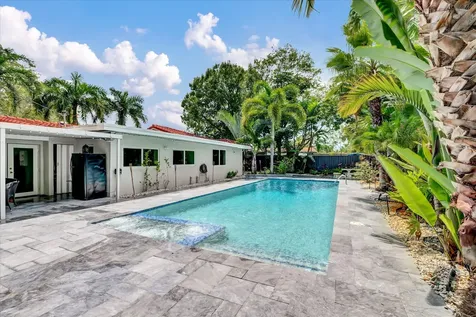 2633 NE 3rd Avenue Wilton Manors FL 33334