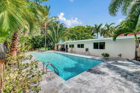 2633 NE 3rd Avenue Wilton Manors FL 33334