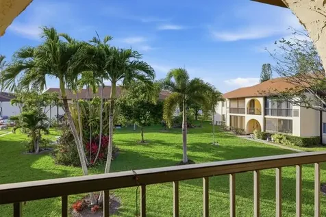 3561 Tall Pine Way Greenacres FL 33463