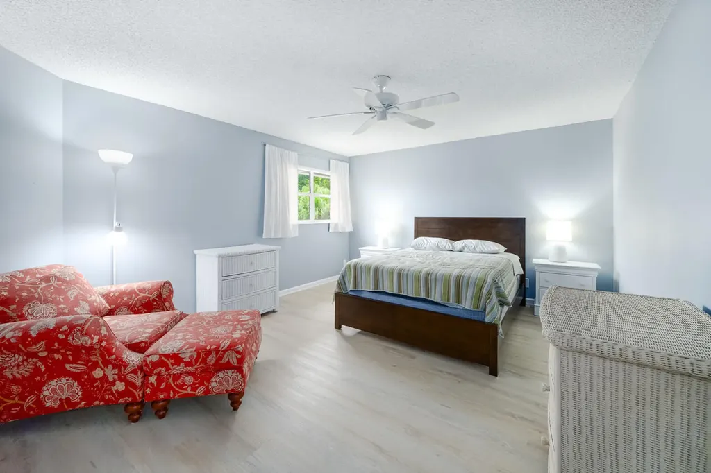 2412 NW 63rd Street Boca Raton FL 33496