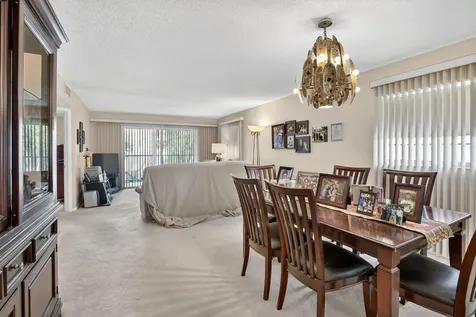 1401 SW 128th Terrace Pembroke Pines FL 33027