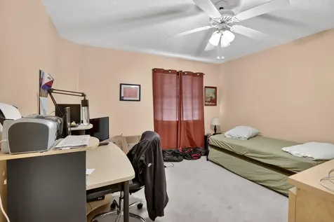1401 SW 128th Terrace Pembroke Pines FL 33027