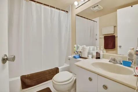 1401 SW 128th Terrace Pembroke Pines FL 33027