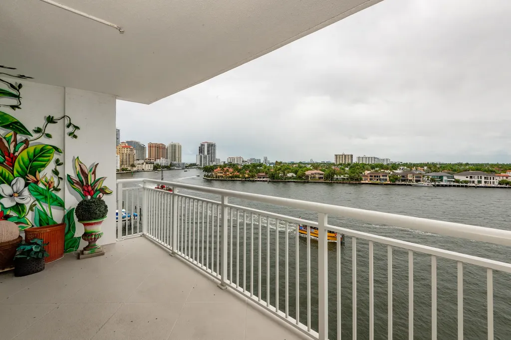 511 Bayshore Drive Fort Lauderdale FL 33304