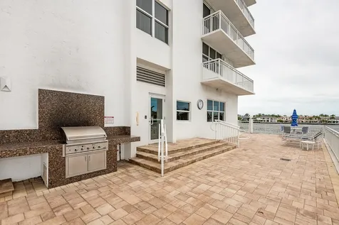 511 Bayshore Drive Fort Lauderdale FL 33304