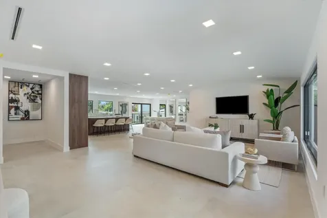1032 SE 13th Terrace Fort Lauderdale FL 33316