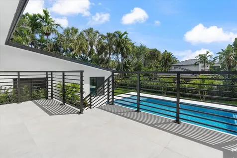 1032 SE 13th Terrace Fort Lauderdale FL 33316