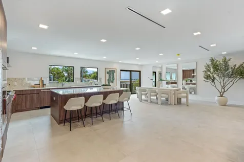 1032 SE 13th Terrace Fort Lauderdale FL 33316