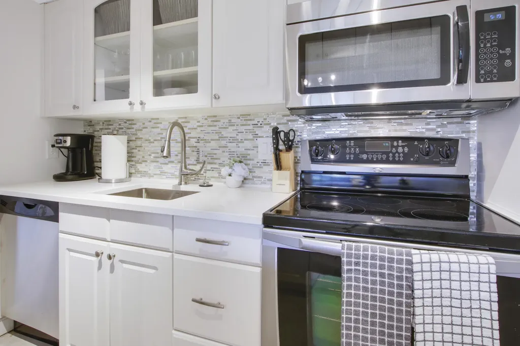 755 Dotterel Road Delray Beach FL 33444