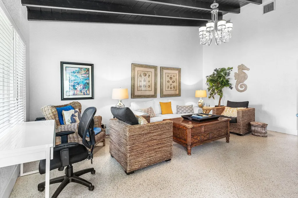 342 NE 7th Avenue Delray Beach FL 33483