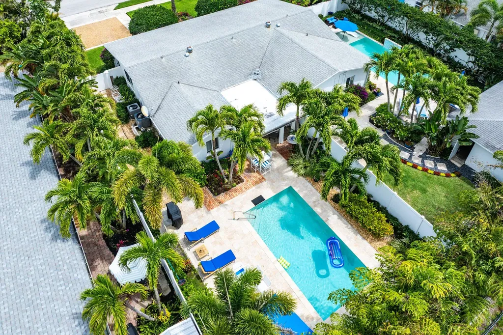 342 NE 7th Avenue Delray Beach FL 33483