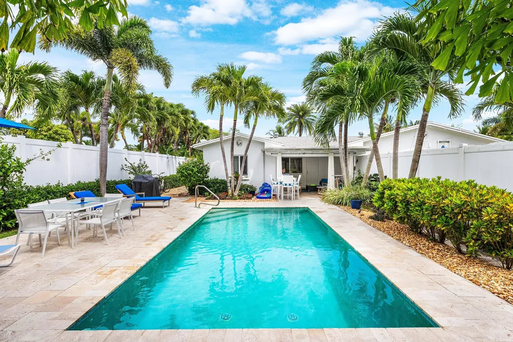 342 NE 7th Avenue Delray Beach FL 33483