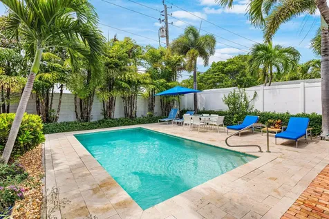342 NE 7th Avenue Delray Beach FL 33483