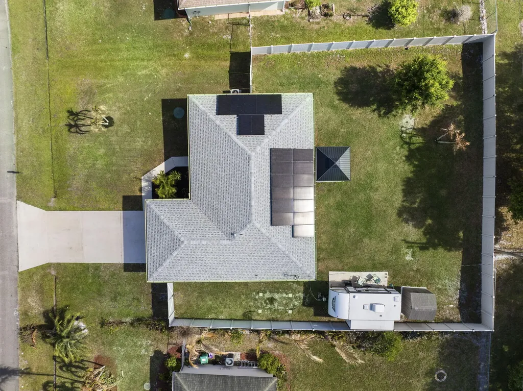 2118 SE Genoa Street Port St Lucie FL 34952