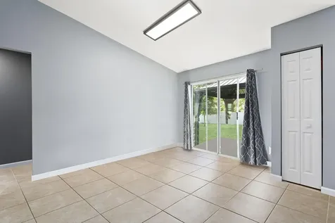 2118 SE Genoa Street Port St Lucie FL 34952