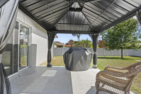 2118 SE Genoa Street Port St Lucie FL 34952